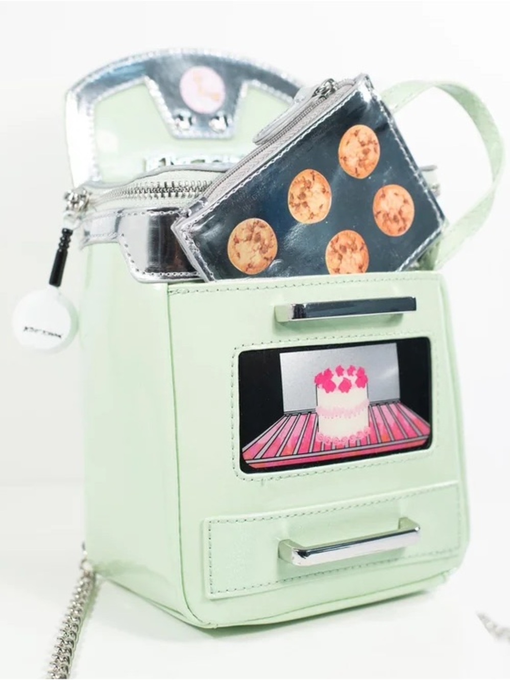 RARE Betsy Johnson novelty oven baking purse
